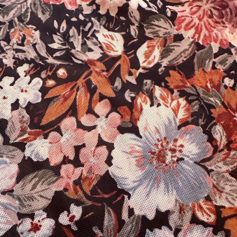 Love Soft NWT Floral Print long sleeve Top‎ womens size L - Picture 7 of 8